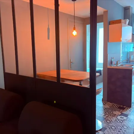 La Basse Vieille Tour - 473 Διαμέρισμα *